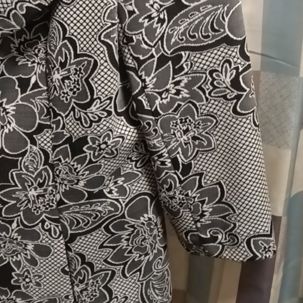 FINAL PRICE NYGARD black multi-colored 3/4 sleeve floral mesh print jacket 16 - Picture 10 of 12